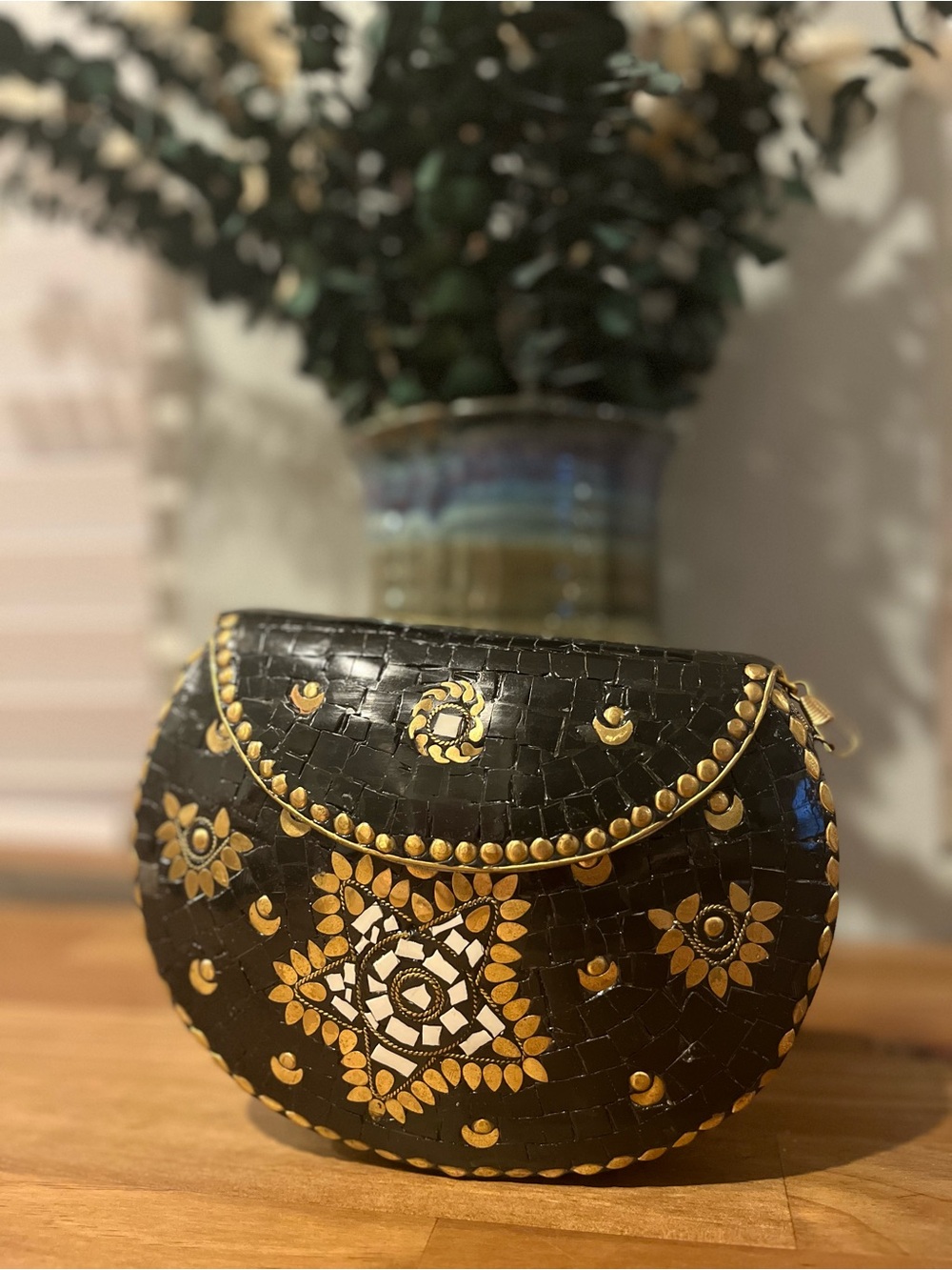 Unique one-of-a-kind Black & Gold Mosaic Hardshell Purse w/ removable gold chain